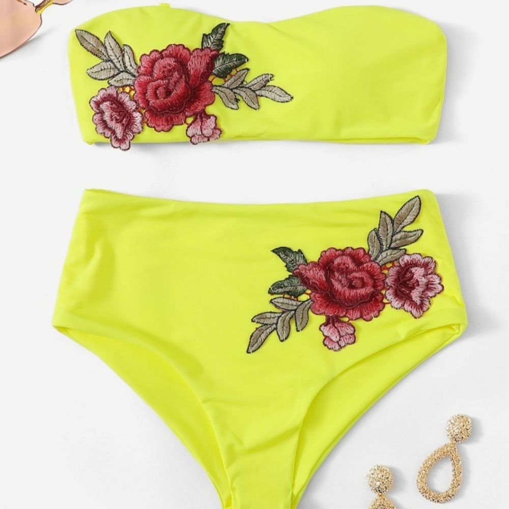 ❤HP❤ NWOT Applique Bandeau and High Waist Bikini
